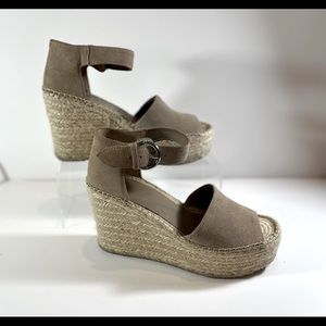 Marc Fisher Espadrilles Size 10
